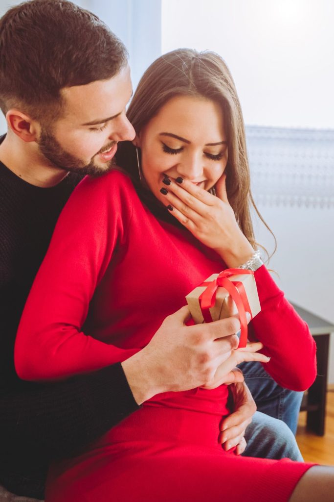 8 Protective Instincts Men Display That Women Find Comforting