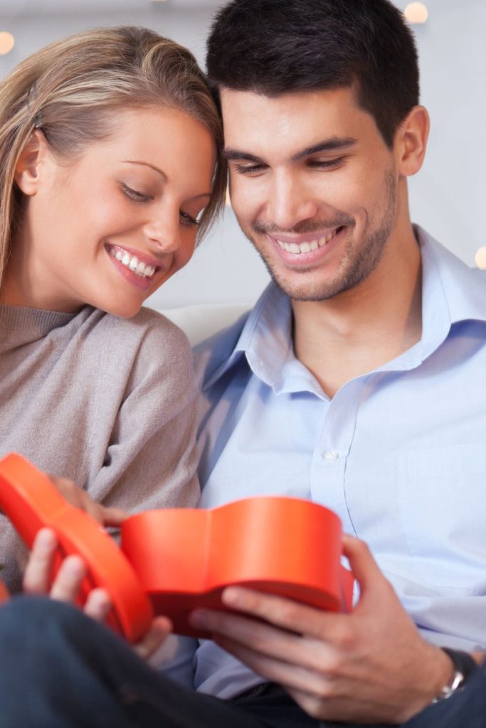 Ways to Make Your Husband Want You Every Day