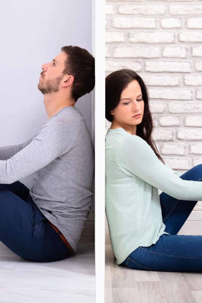 7 Signs Your Marriage May Be Headed Toward Divorce