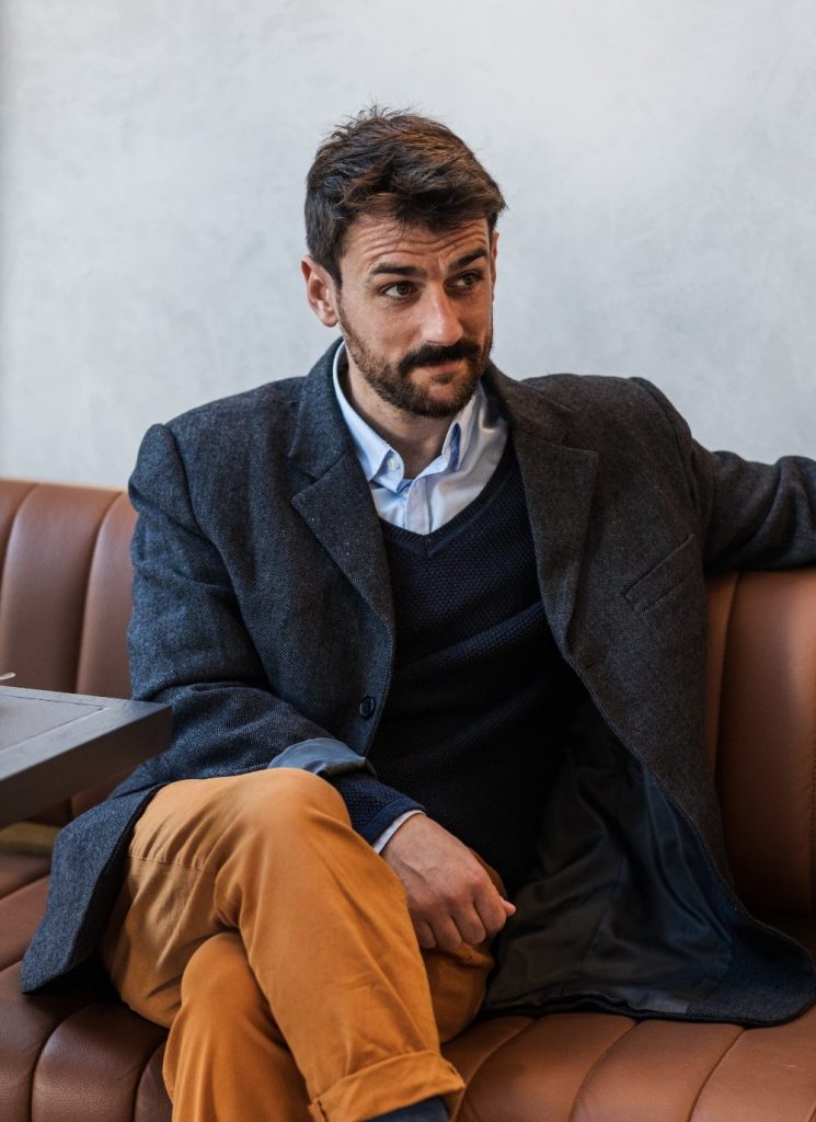 6 Sweet Things That Men Do That Women Often Misinterpret