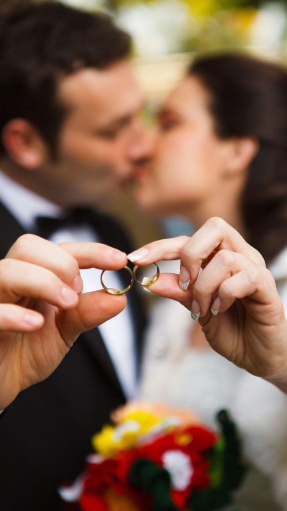 7 Questions to Ask Your Boyfriend to Strengthen Your Bond