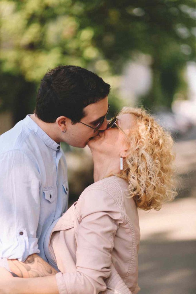 8 Super Habits That Make Your Marriage Better
