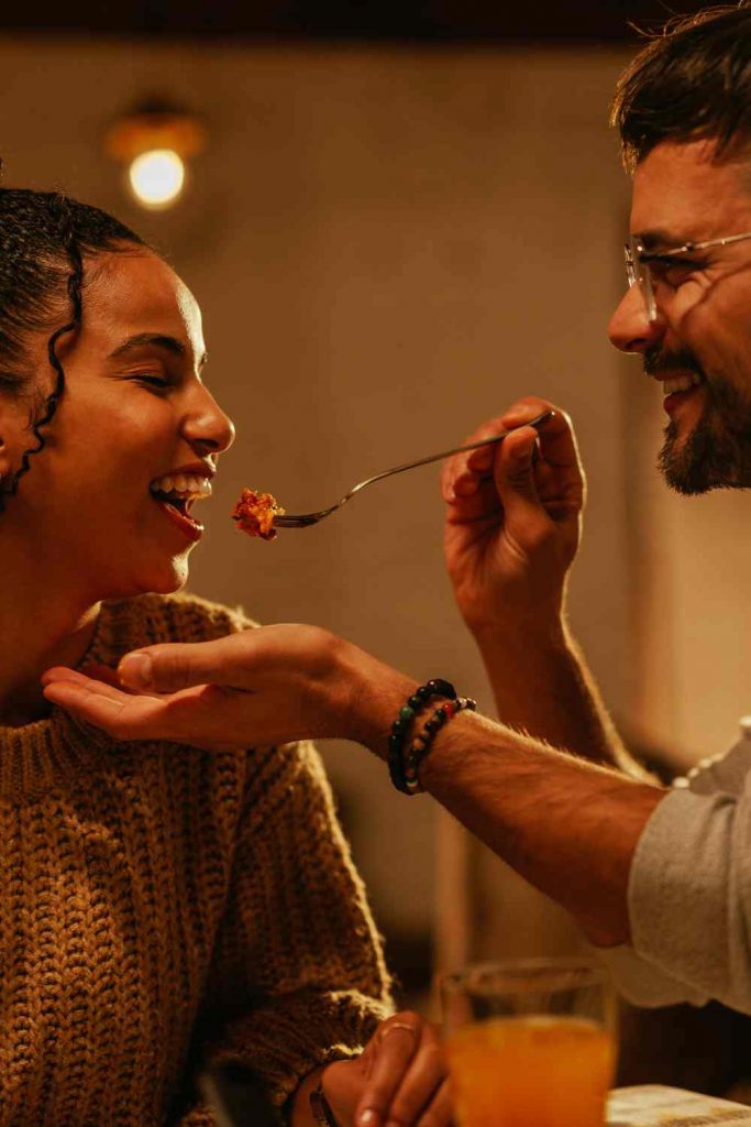 Ways to Make Your Husband Want You Every Day