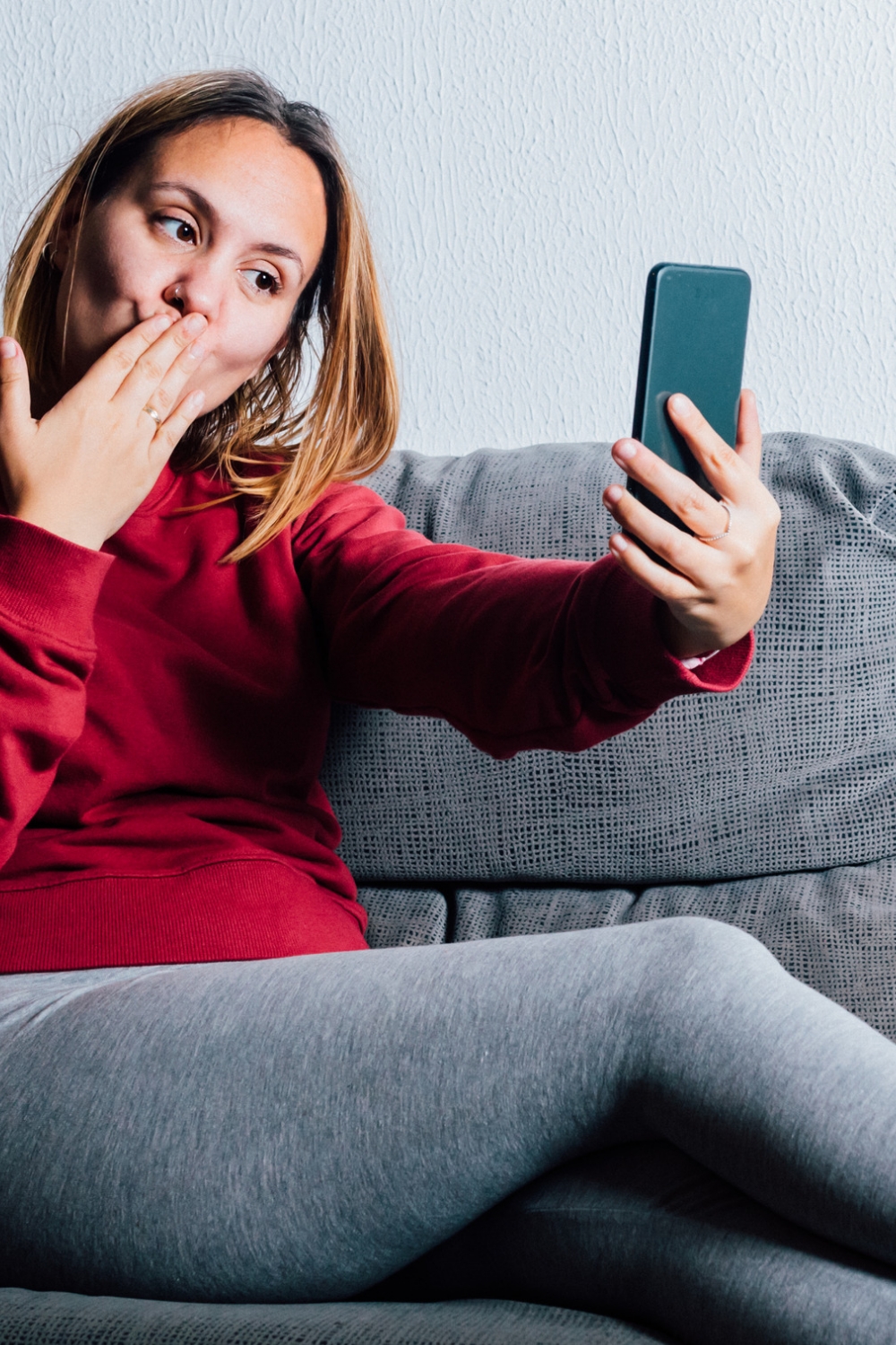 Ways Technology Shapes Modern Love and Marriages