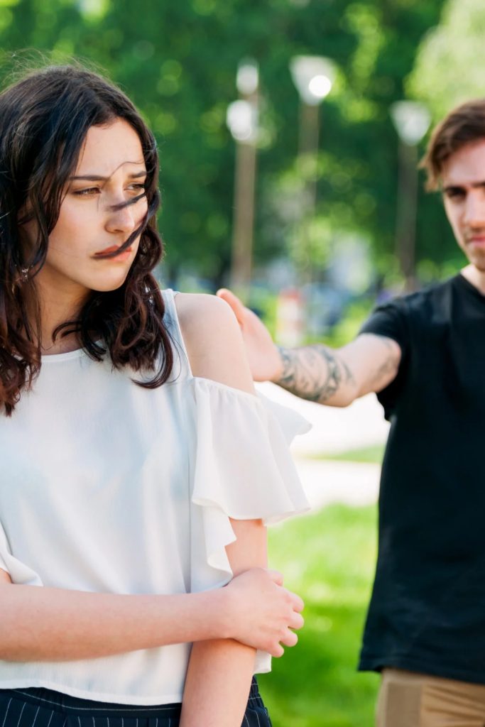 Clear Signs She is Not Interested in You
