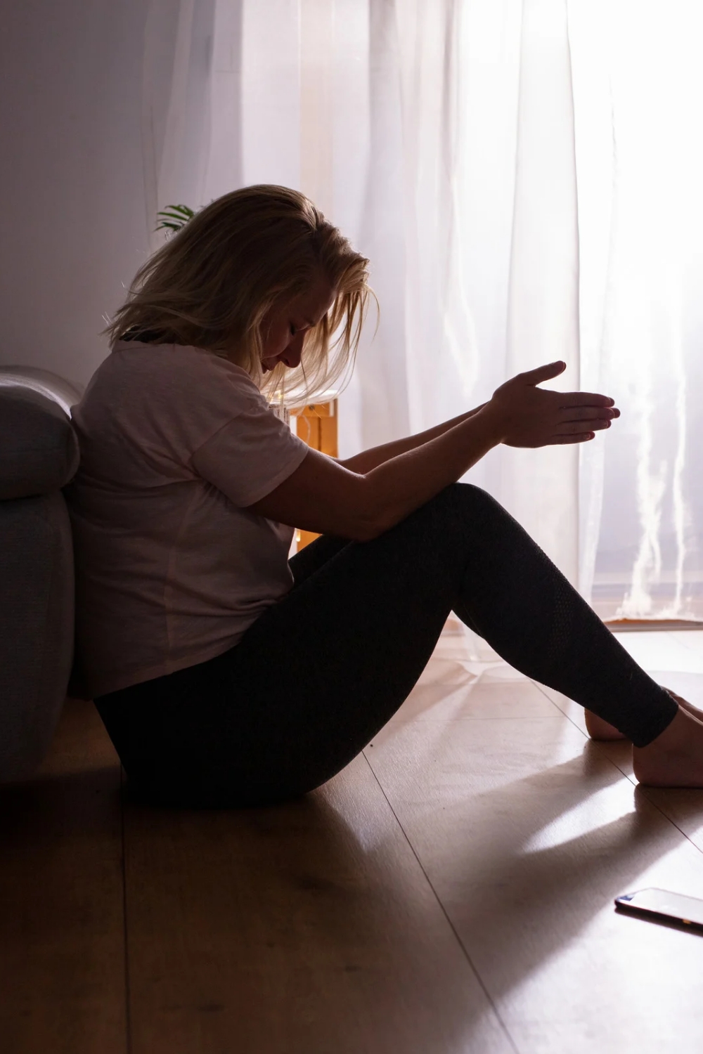 Signs You Are Dating a Romance Scammer