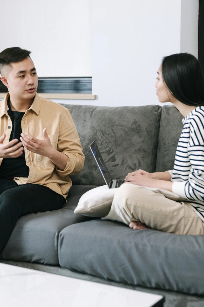 7 Things Difficult Husbands Do That Push Their Wives Away
