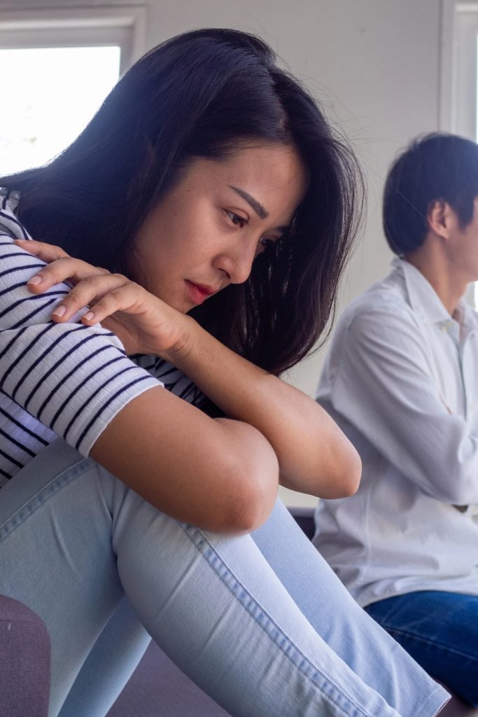 7 Things Difficult Husbands Do That Push Their Wives Away