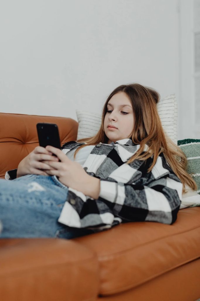 10 Behaviours That Make You a Difficult Woman to Love