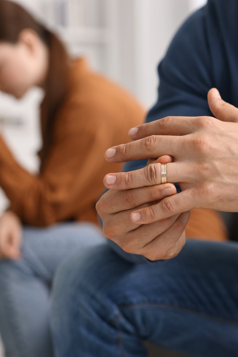 Signs His Mistress Is Becoming a Threat to Your Marriage